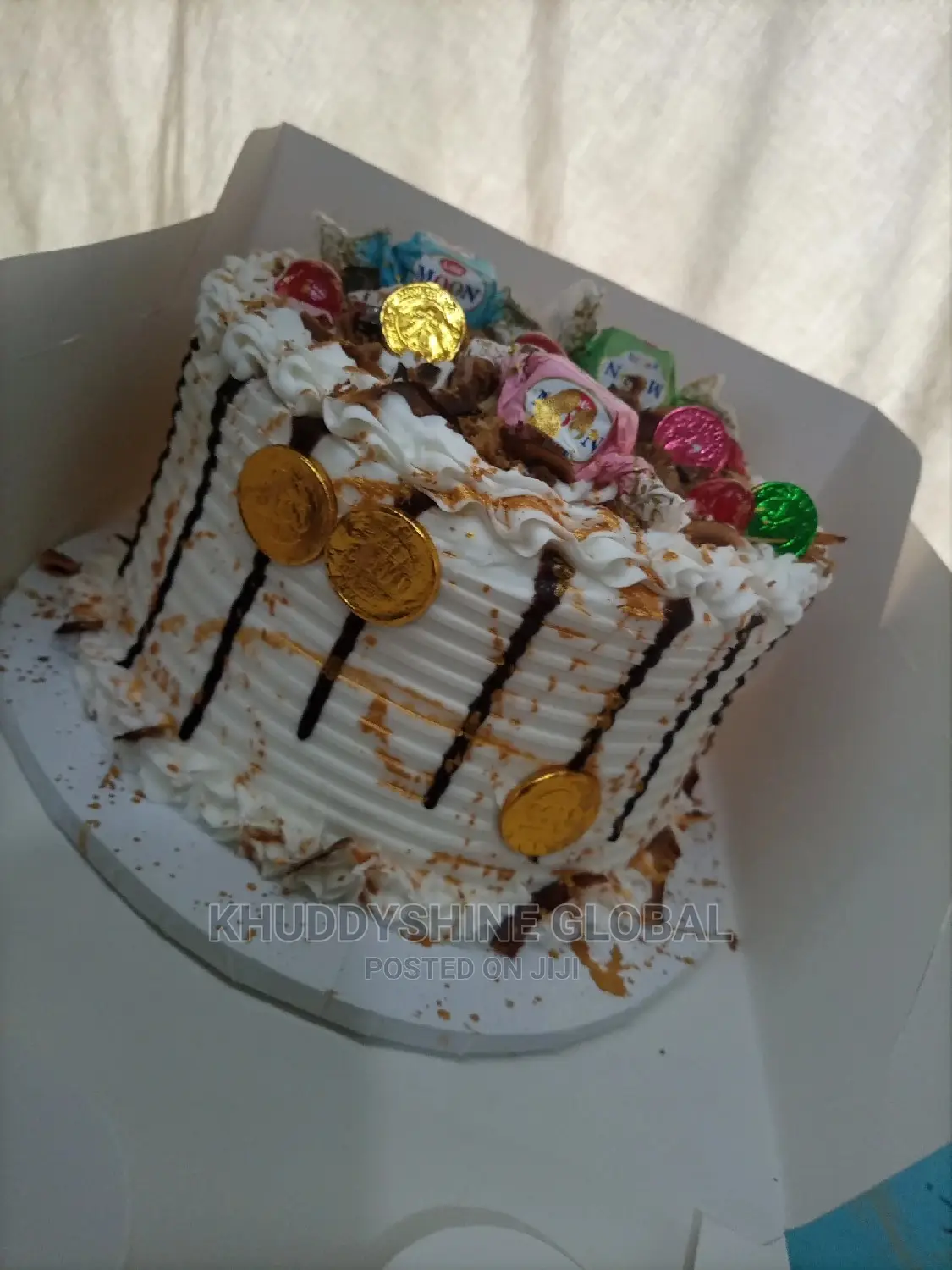 Birthday Cake Whitish Golden Cakes Different Designs