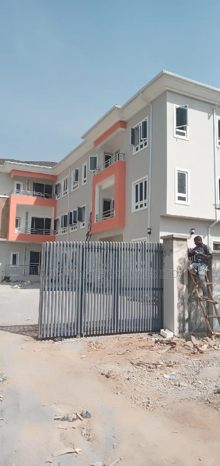 3bdrm Apartment in Jahi for sale