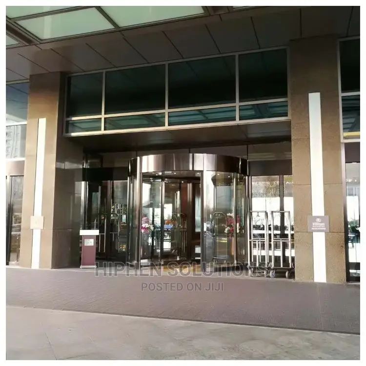 Automatic Revolving Door Very Suitable For Large Buildings