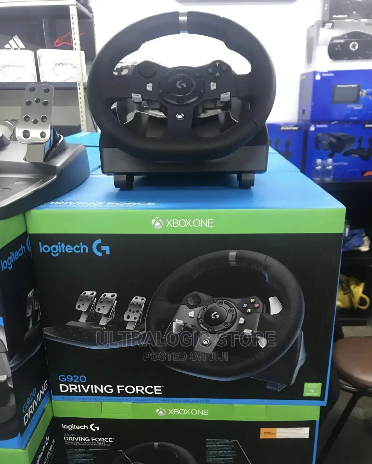 Logitech G920 Driving Force Racing Wheel (Xbox Series X, PC)