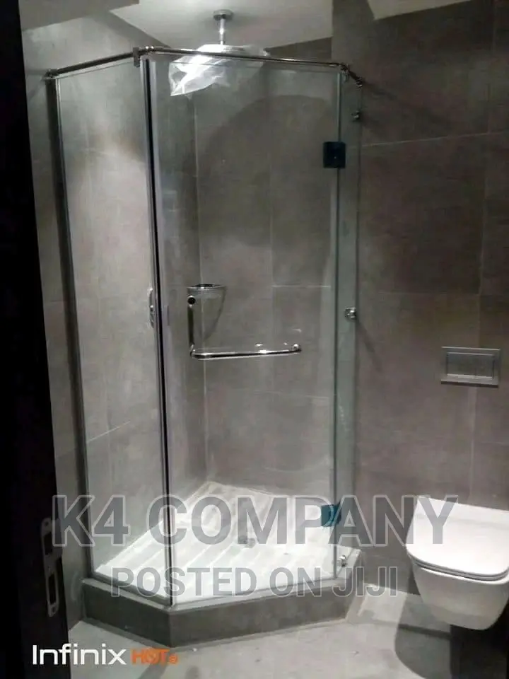 Cubicle Shower Glass