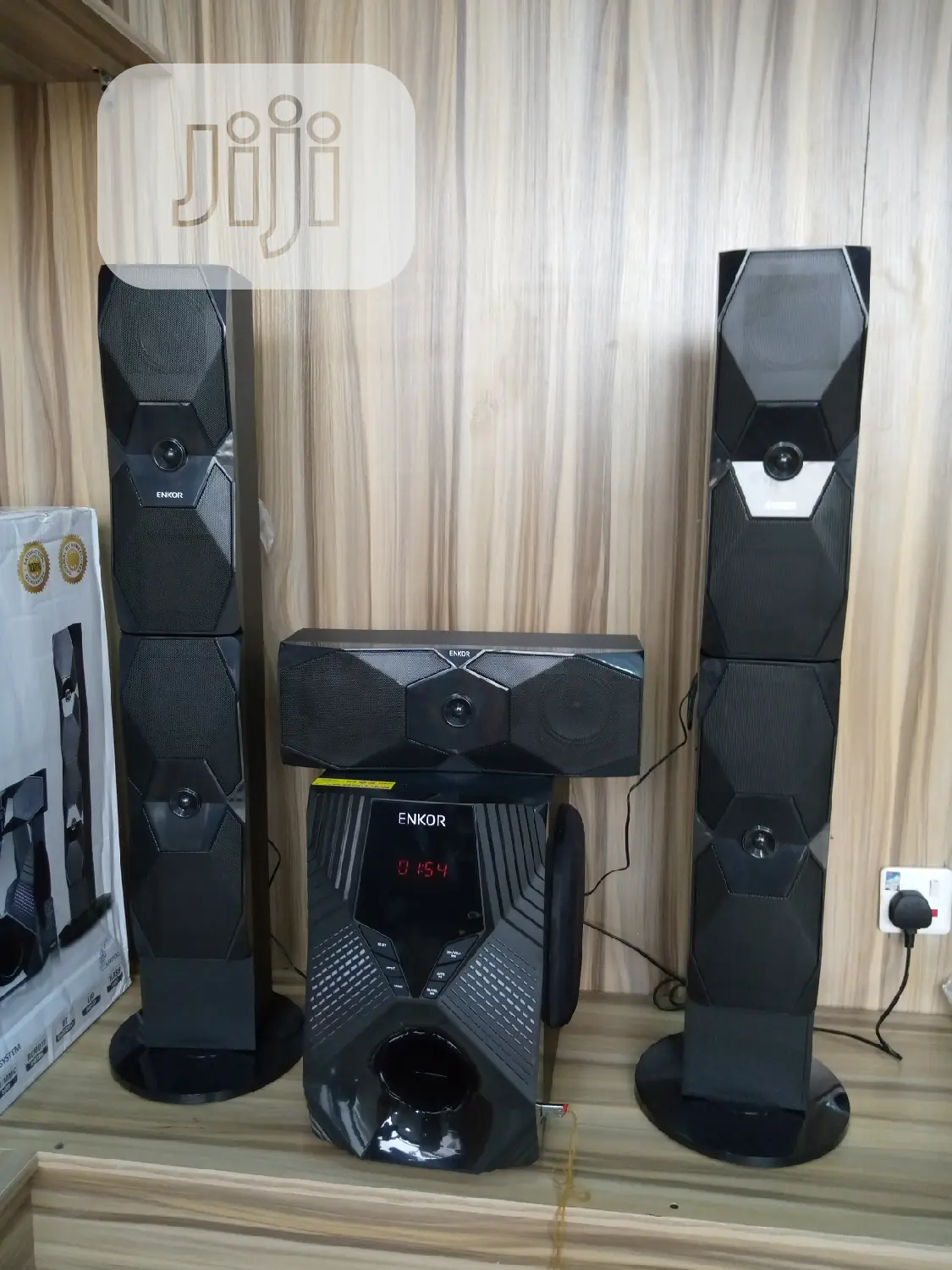 Home Flower Theater System