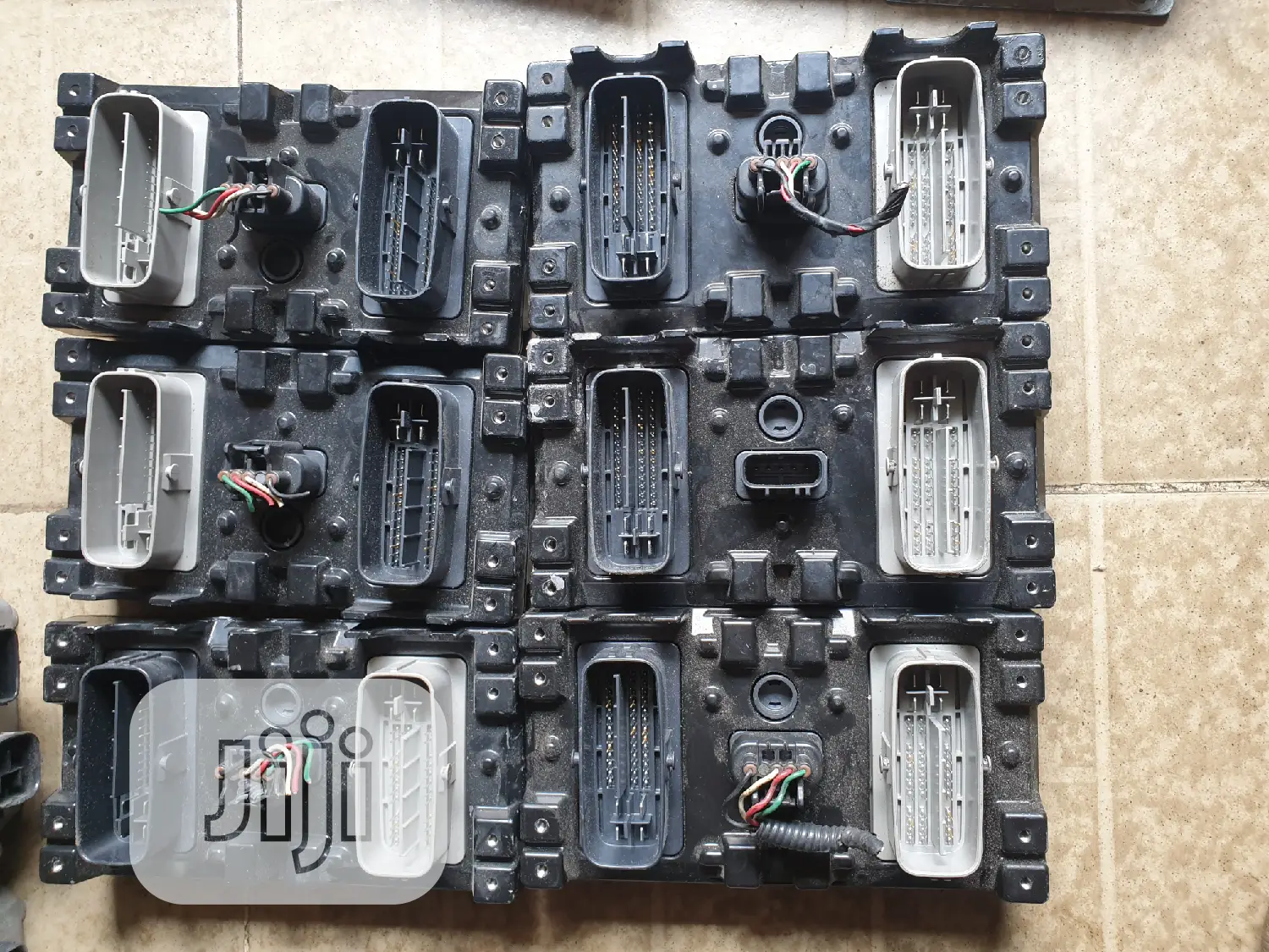 Abs Tra VCS Control Module for Toyota Lexus.