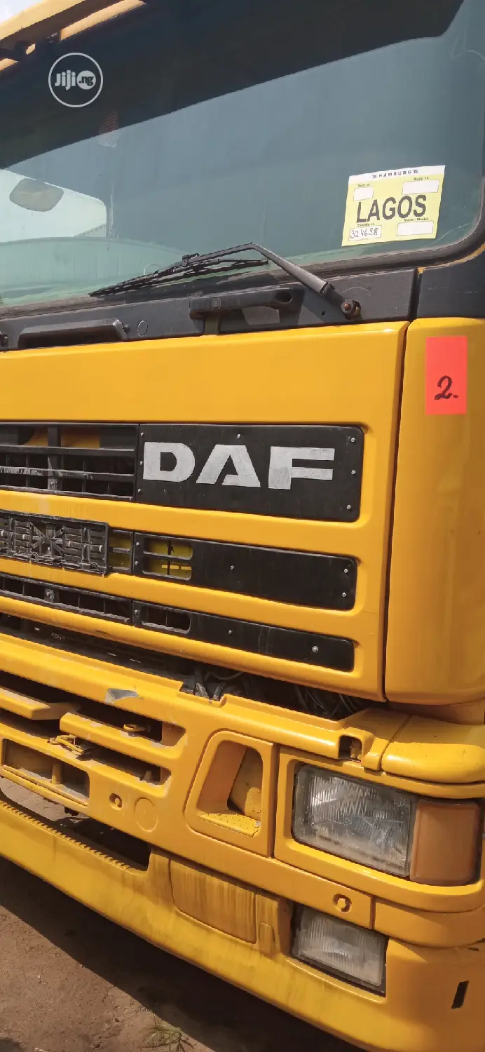 Daf 95 Ati 380 2001 Yellow