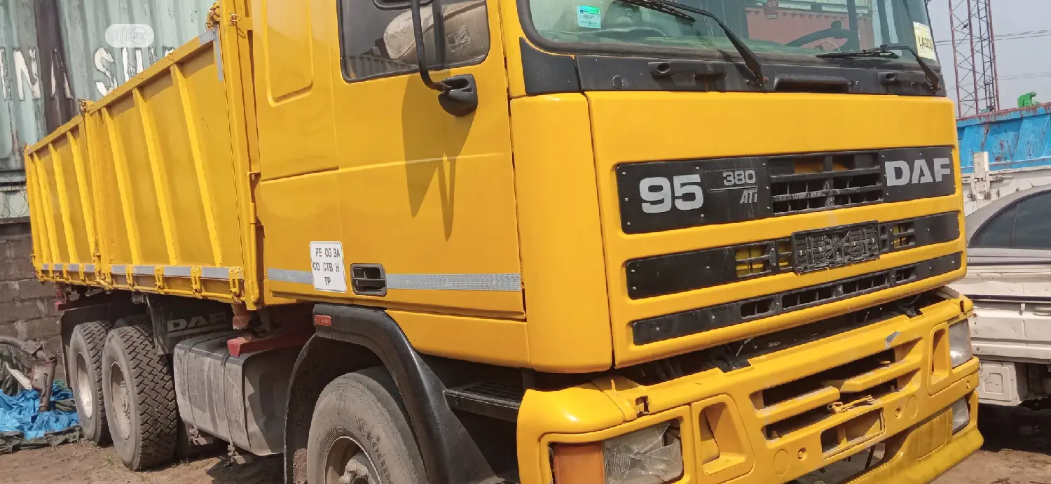 Daf 95 Ati 380 2001 Yellow