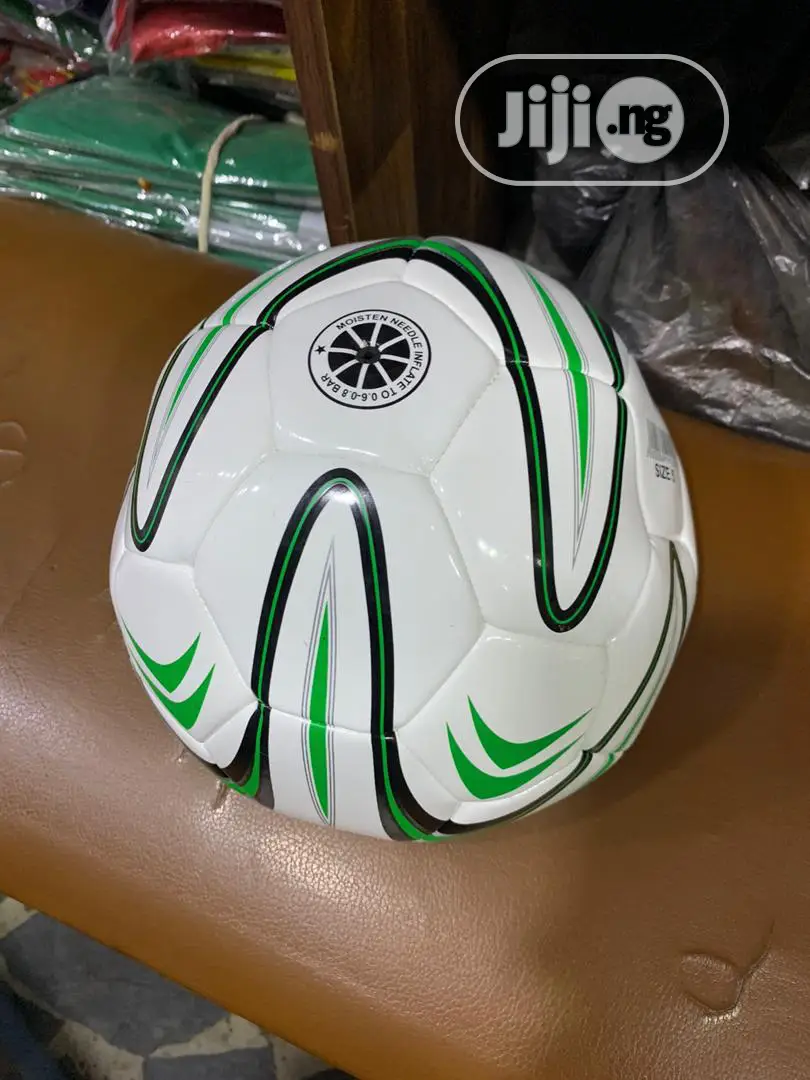 Hot Shot Football