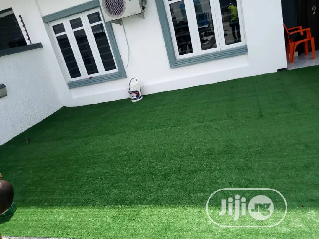 Quality Green Grass Rug
