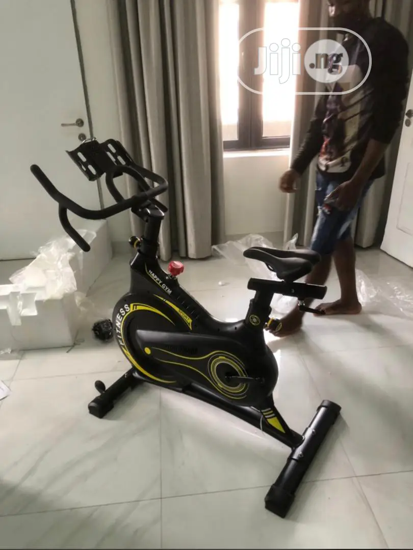 Black Fitness Spinning Bike