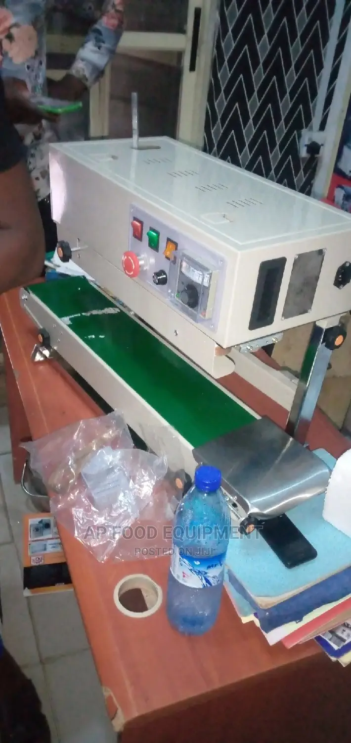Standard Authomatic Stop Contineous Band Sealing Machine