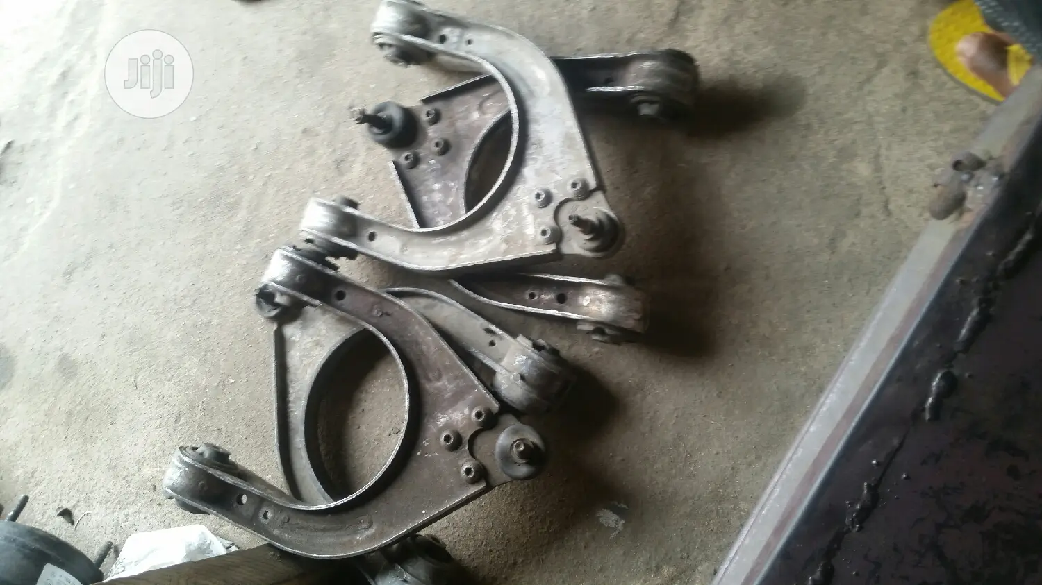 Upper Arm for Mercedes-Benz