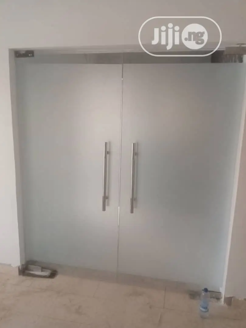 Double Lift Door Tampered