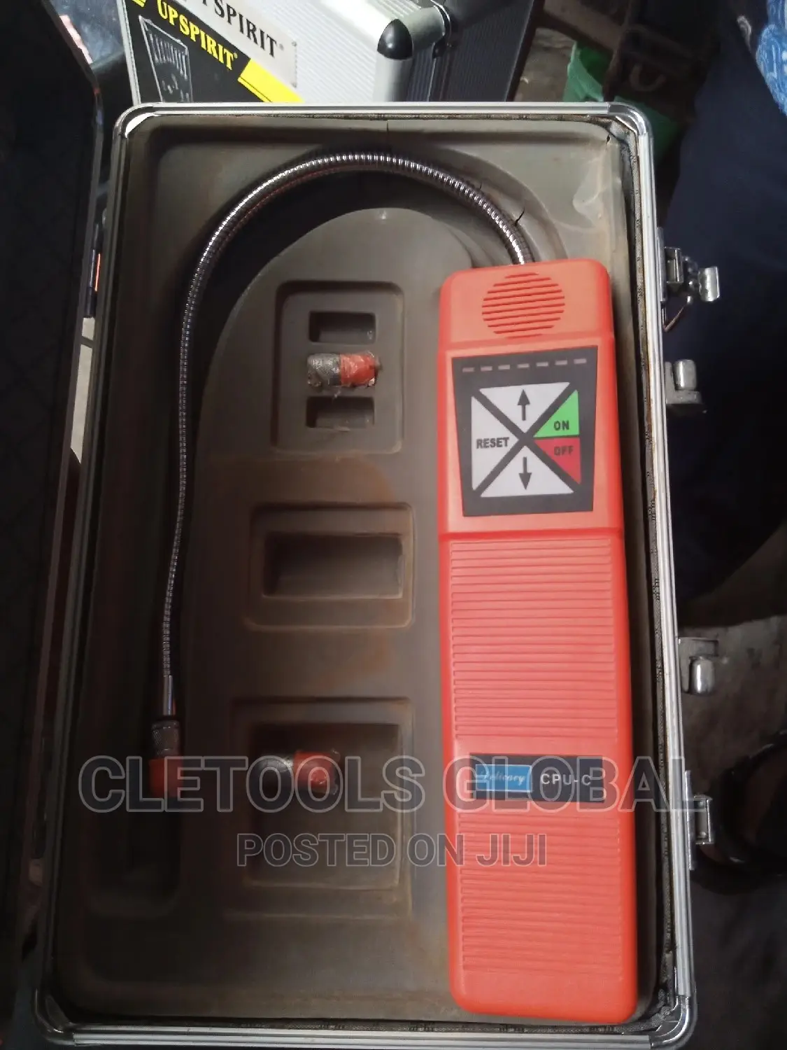 Automatic Halogen Leak Detector