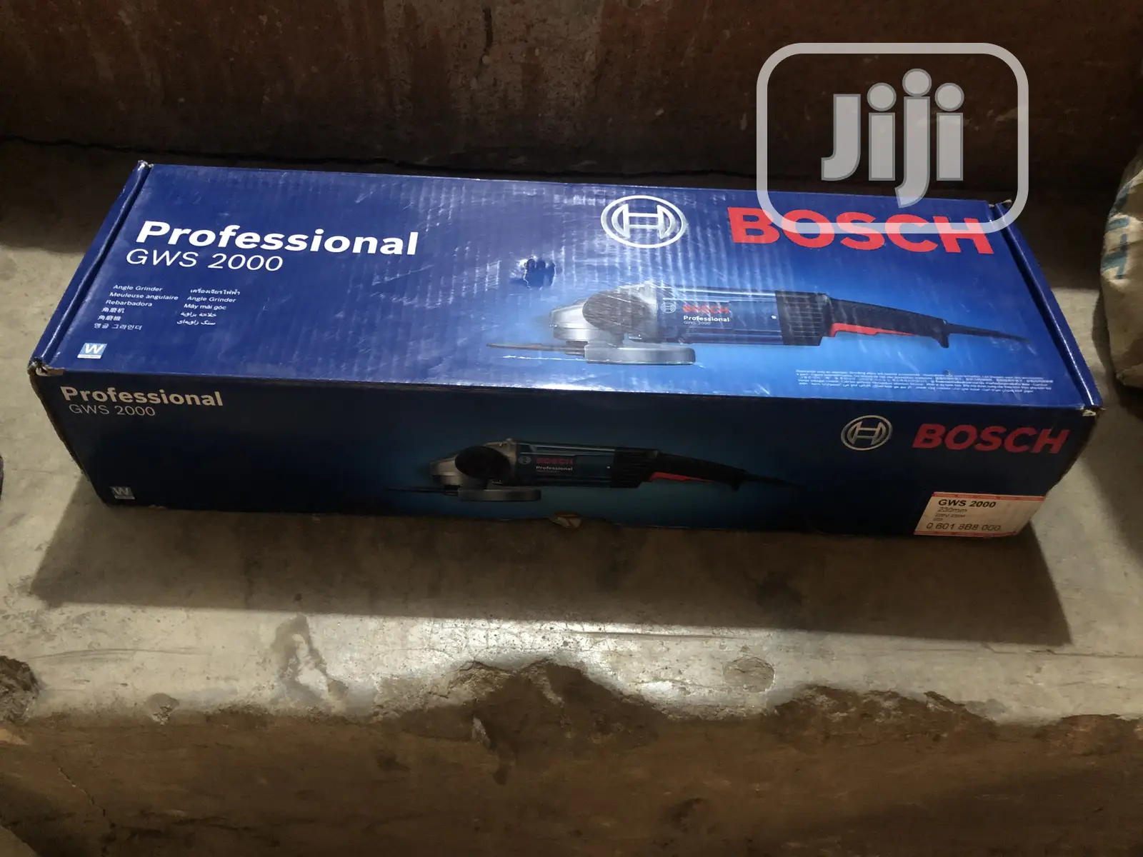Bosch Professional Angle Grinding Machine 9” Gws2000w
