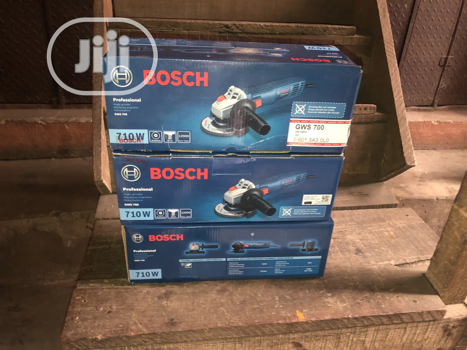 Bosch Professional Angle Grinding Machine 4 1/2”GWS 710W