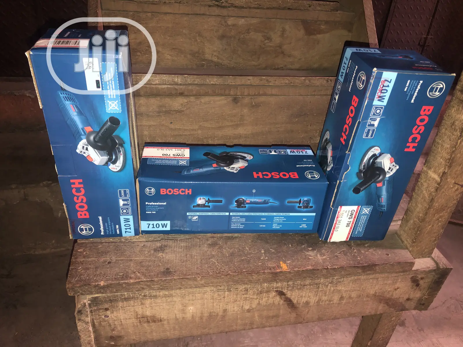 Bosch Professional Angle Grinding Machine 4 1/2”GWS 710W