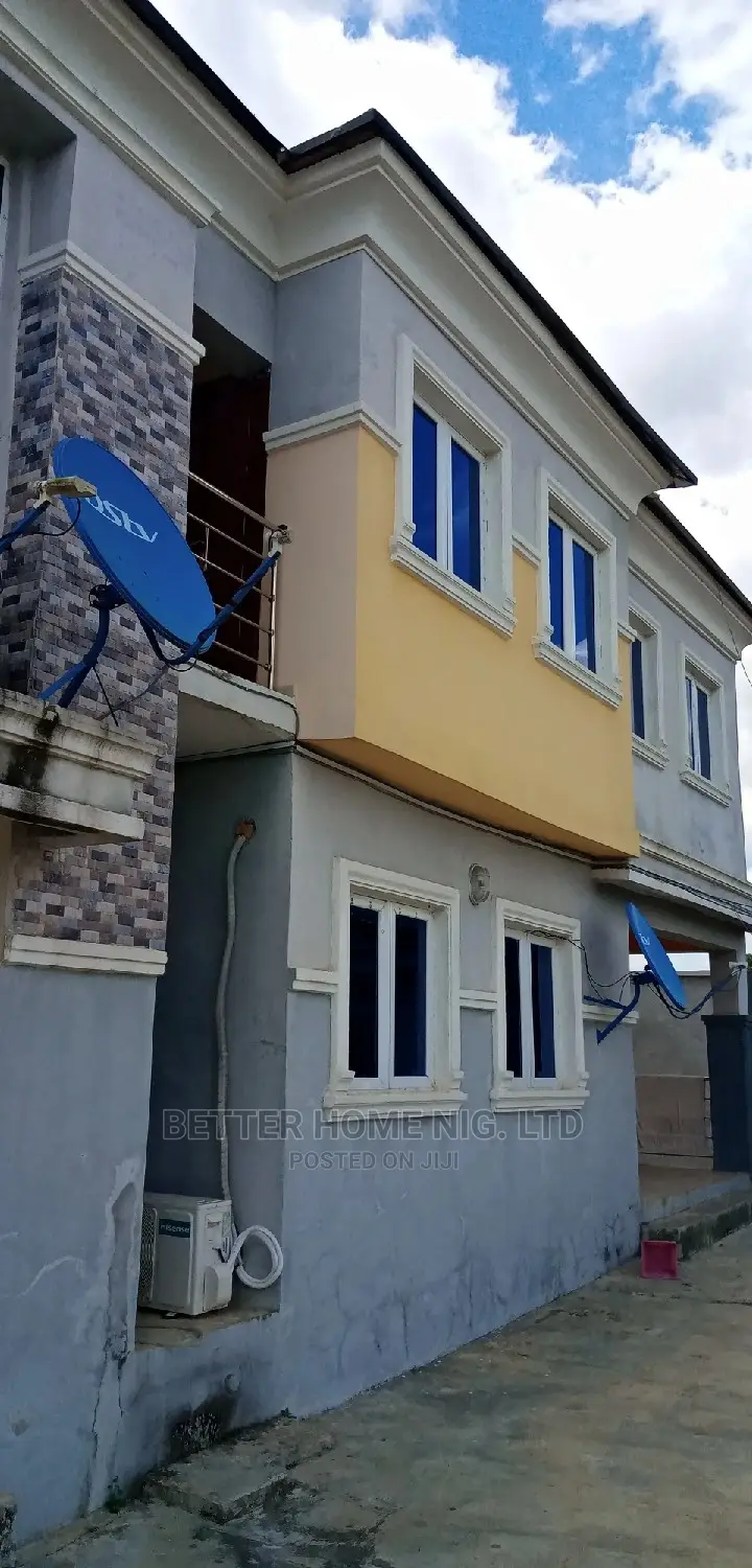 Furnished 2bdrm Apartment in Oluyole Estate for rent