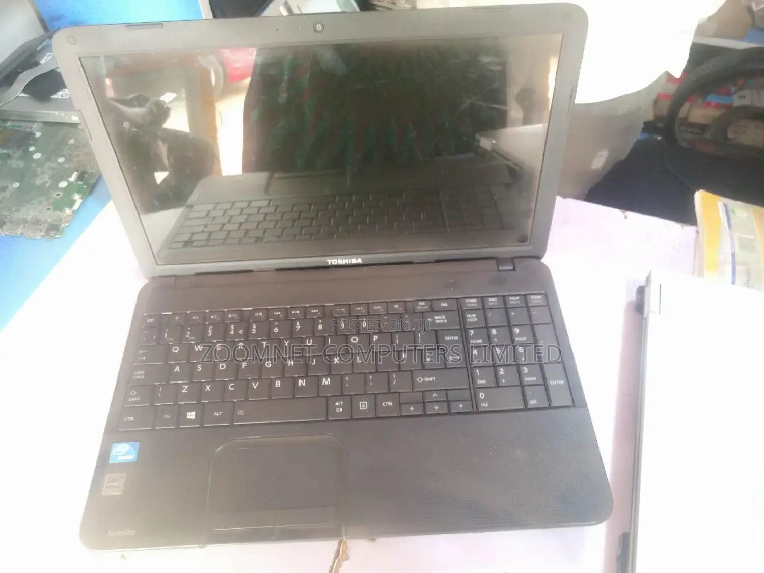 Laptop Toshiba 4GB Intel Core I3 HDD 250GB