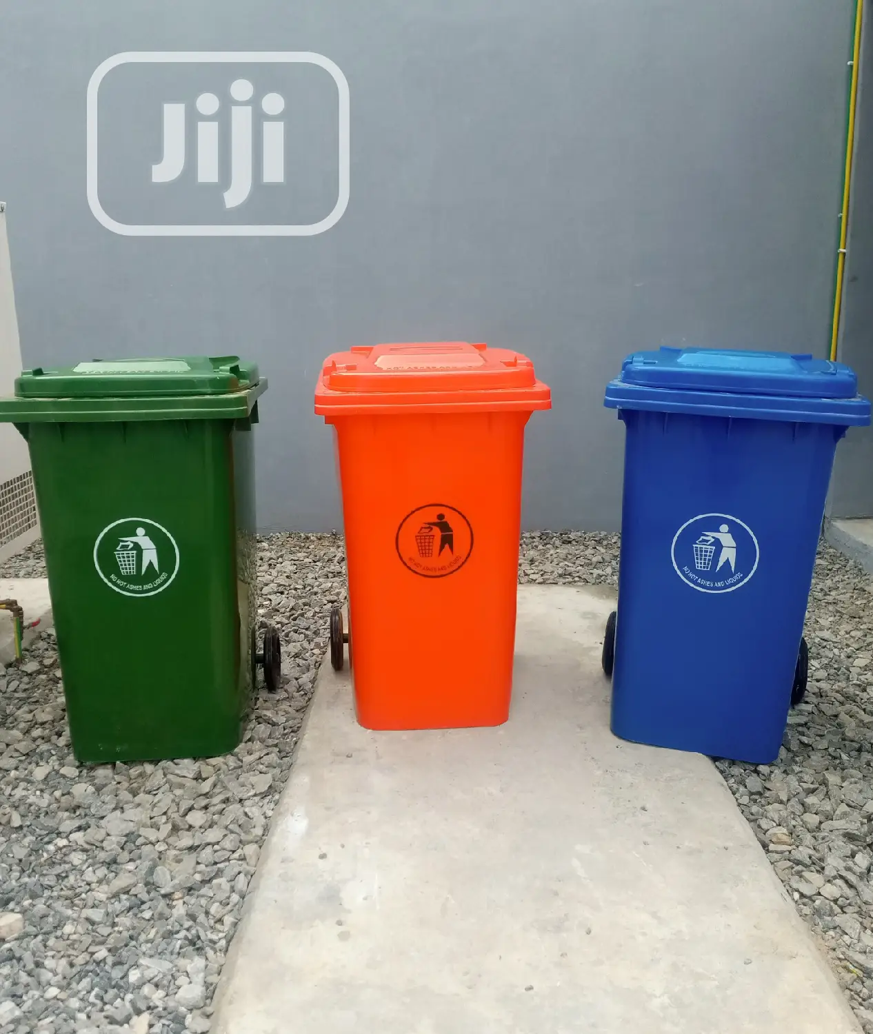 Covered 240l Waste Bin - Free Delivery + Pay on Delivery