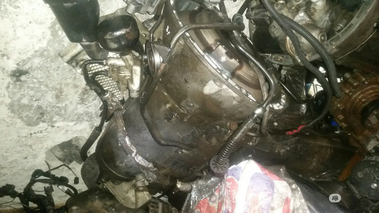 Gear Box for Mercedes-Benz C240.