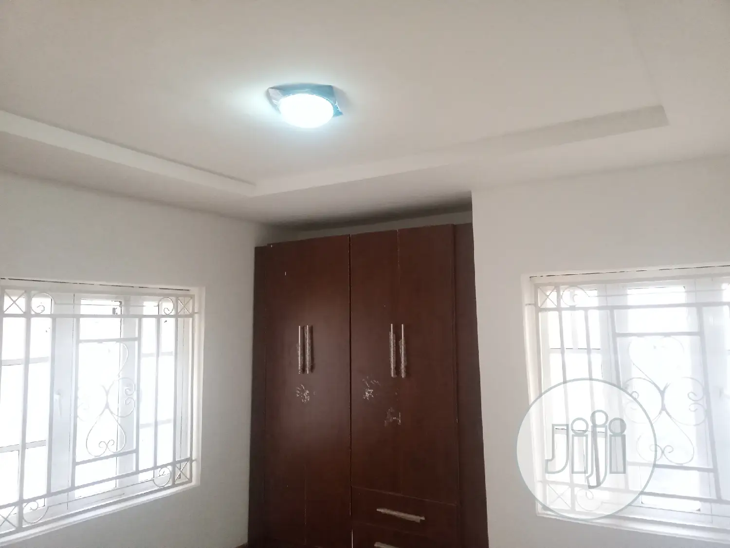 3bdrm Block of Flats in Guzape District for sale