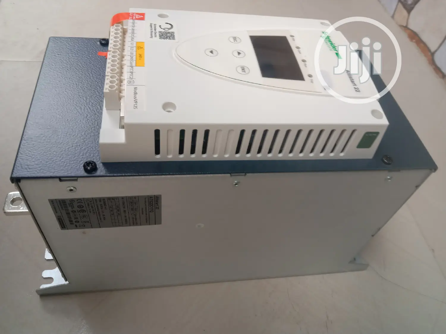 Schneider Soft Starter,Ats22c17q.