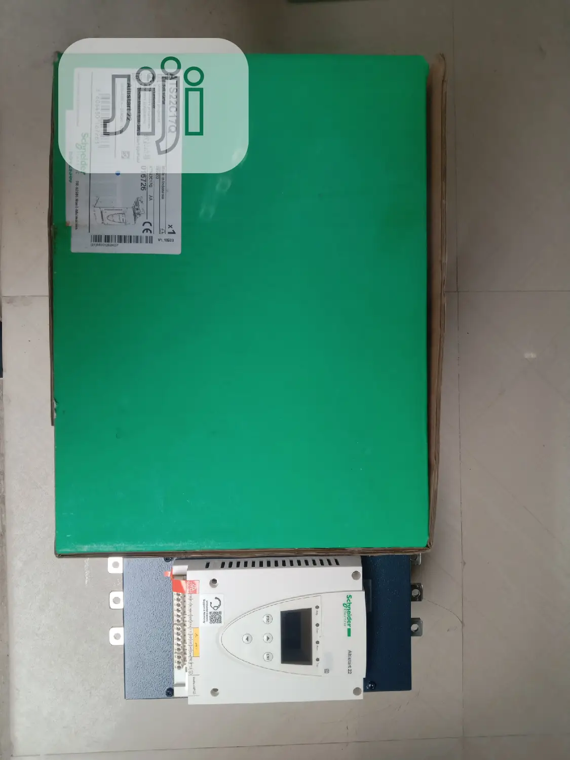 Schneider Soft Starter,Ats22c17q.