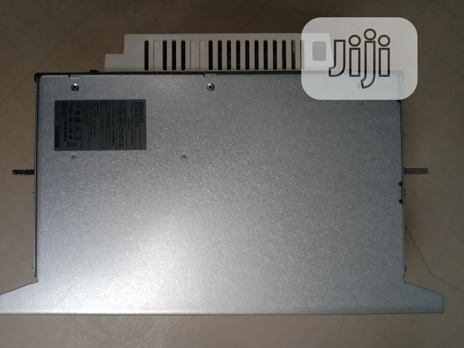 Schneider Soft Starter,Ats22c17q.