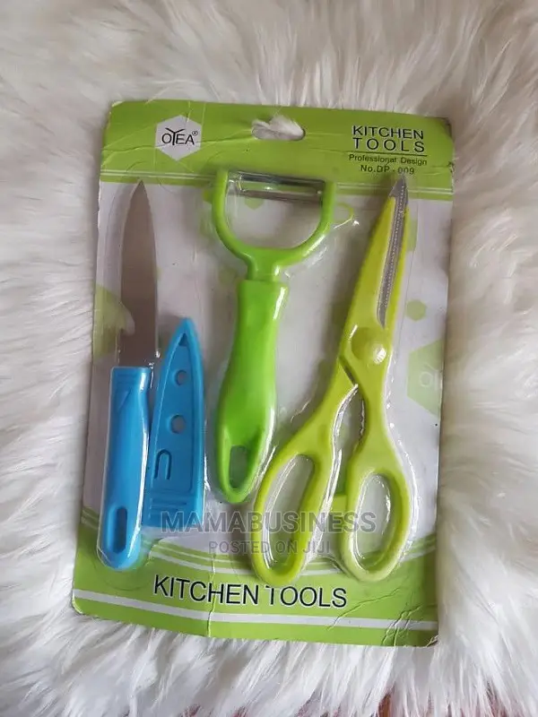 3 in 1 Kitchen Scissors Knives Grater