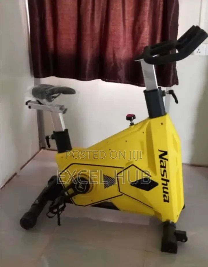 Commercial Spinning Bike Nashua Yellow Touch Black