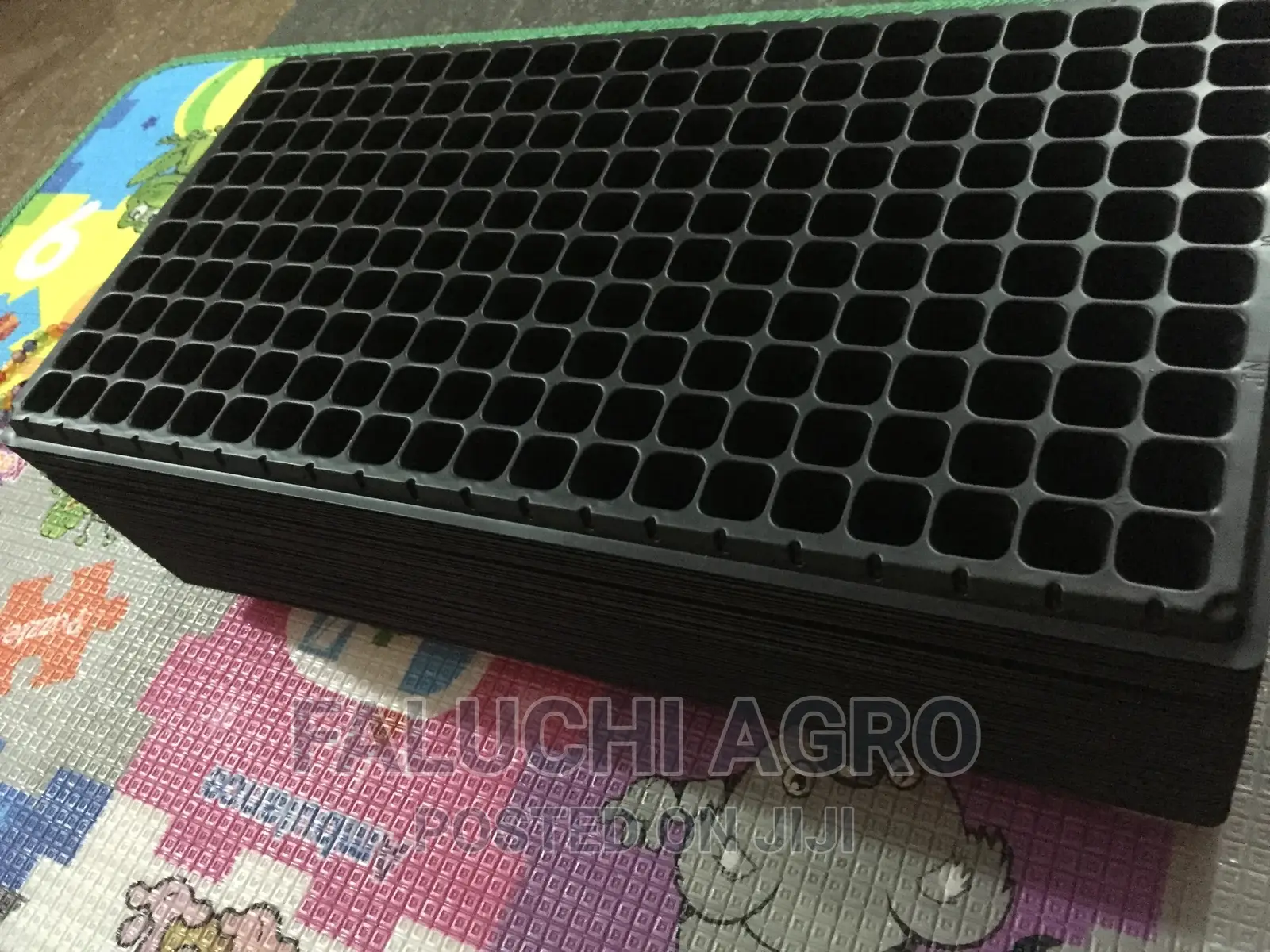 200 Holes Seedling Trays for Germinating