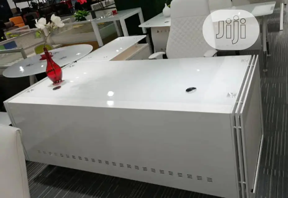 Size 1.8 Meters White Table (Glass)