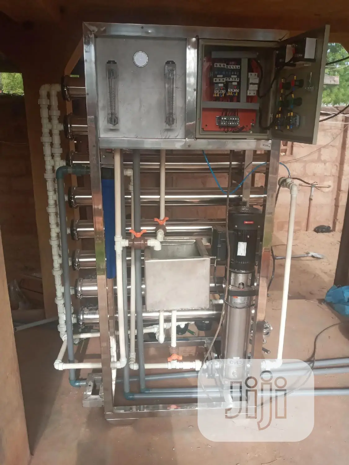 8 Membrane R O Water Treatment Machines Osmosis Machine