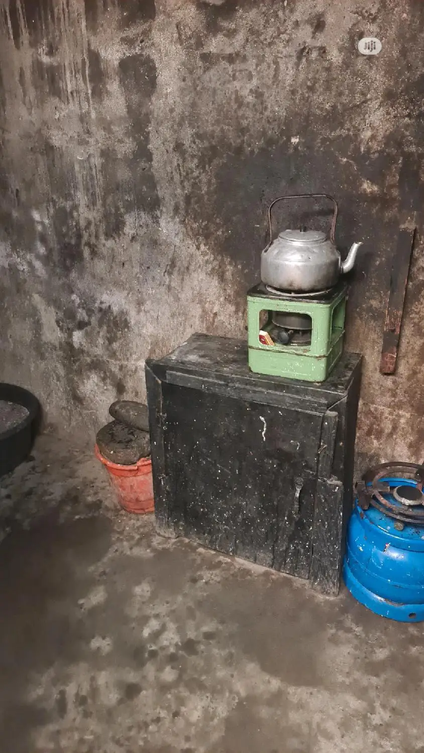 1bdrm Shared Apartment in Bariga / Shomolu for rent