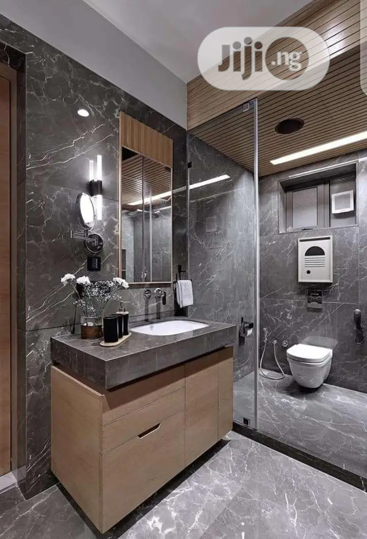 Shower Cubicle With Tampered Glass