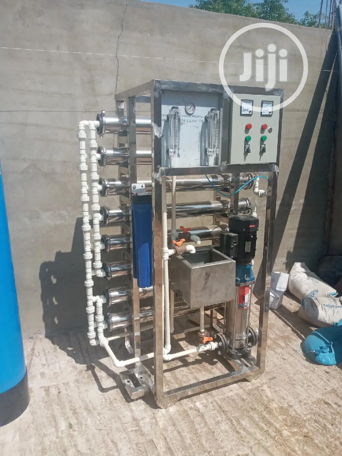 2000 Litres Per Hour Tank Osmosis Machines R O Water Treatm