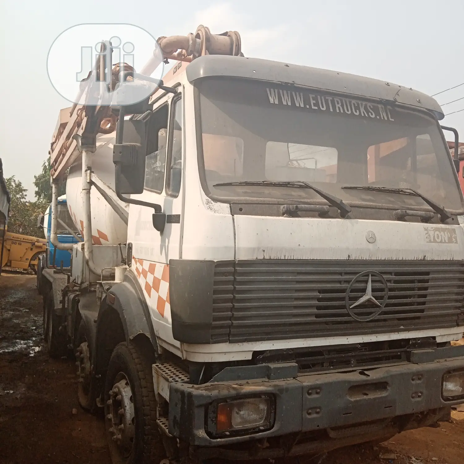 Concrete Pump and Mixer Actros
