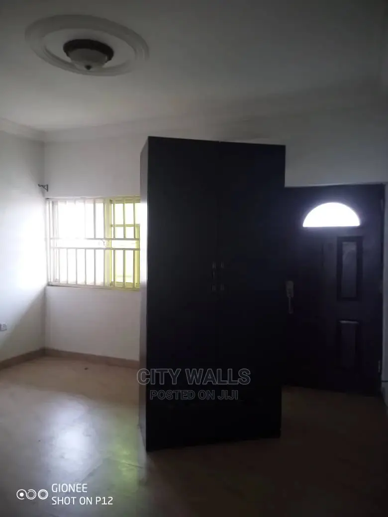 Mini Flat in Bakare, Agungi for rent