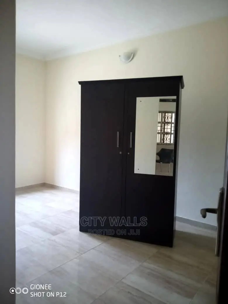 Mini Flat in Agungi for rent