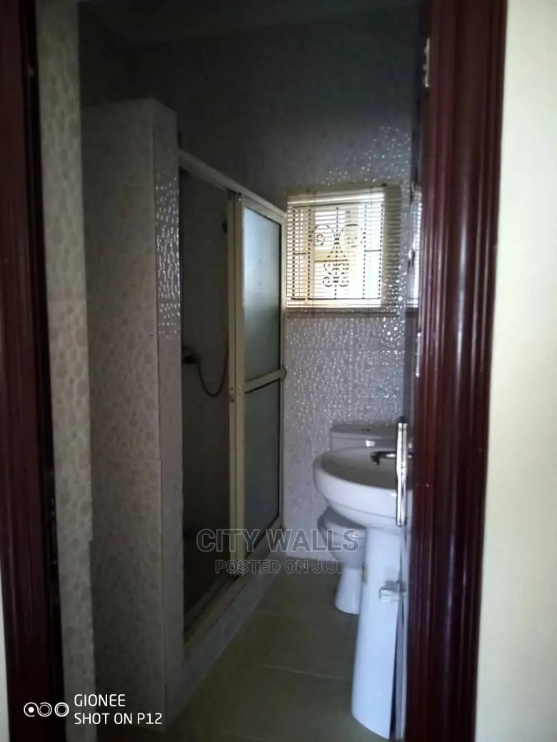 Mini Flat in Agungi for rent