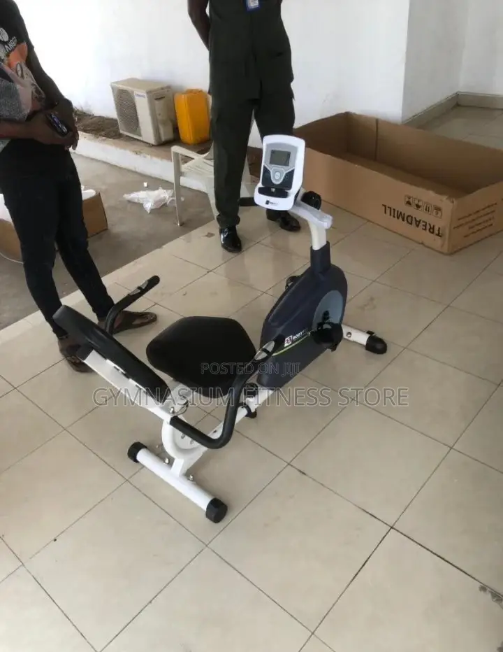 Bodyfit Recumbent Bike VCT