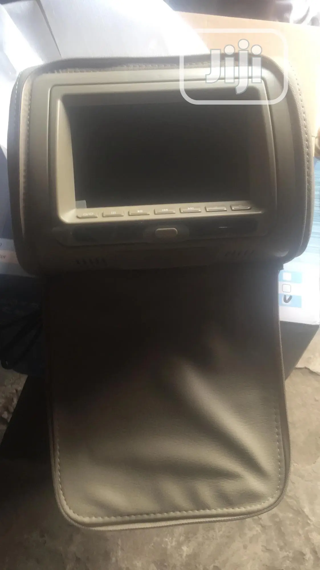 Headrest Car DVD Player