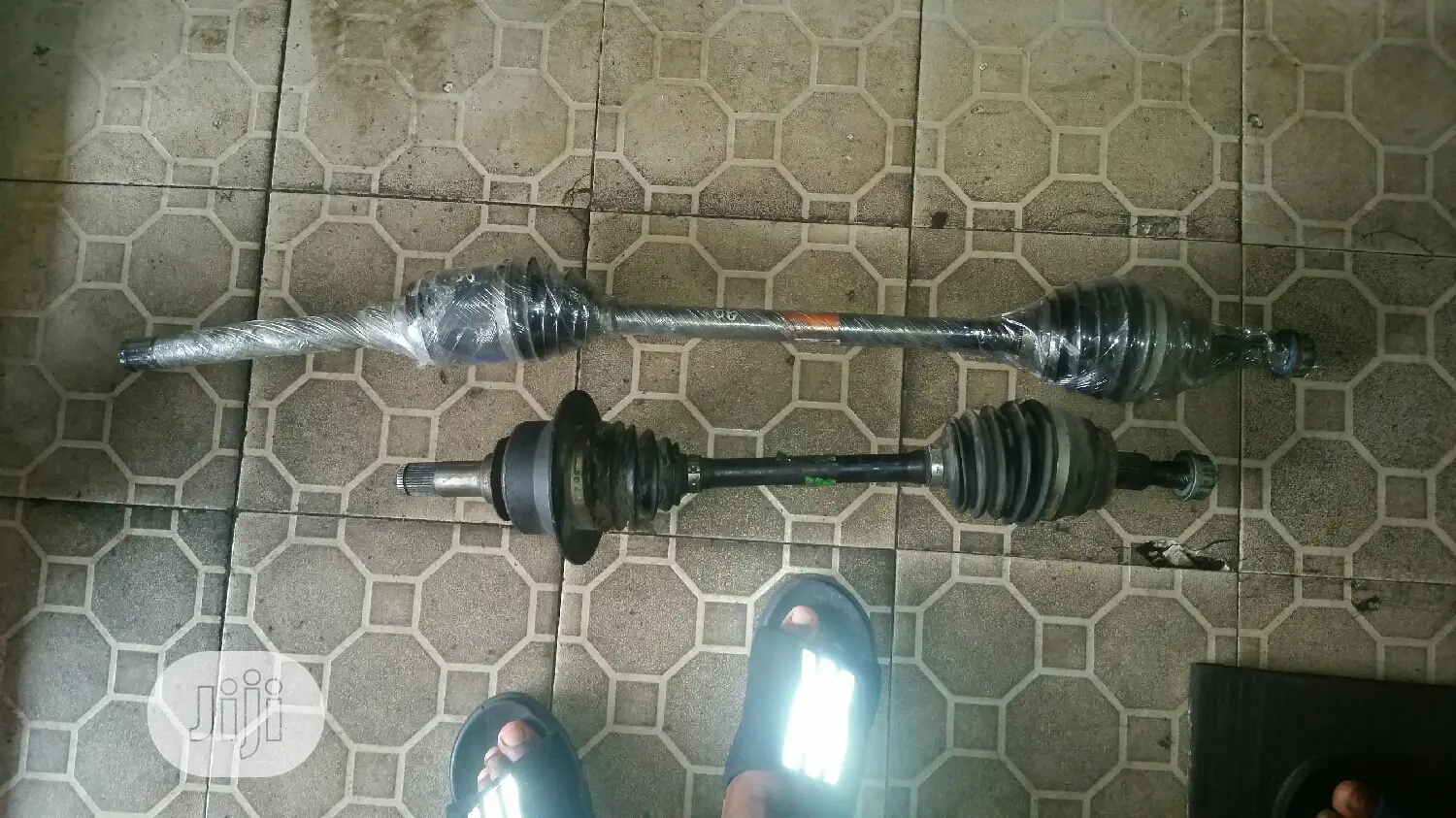 Set of Driving Shaft for Mercedes Benz ML 166.