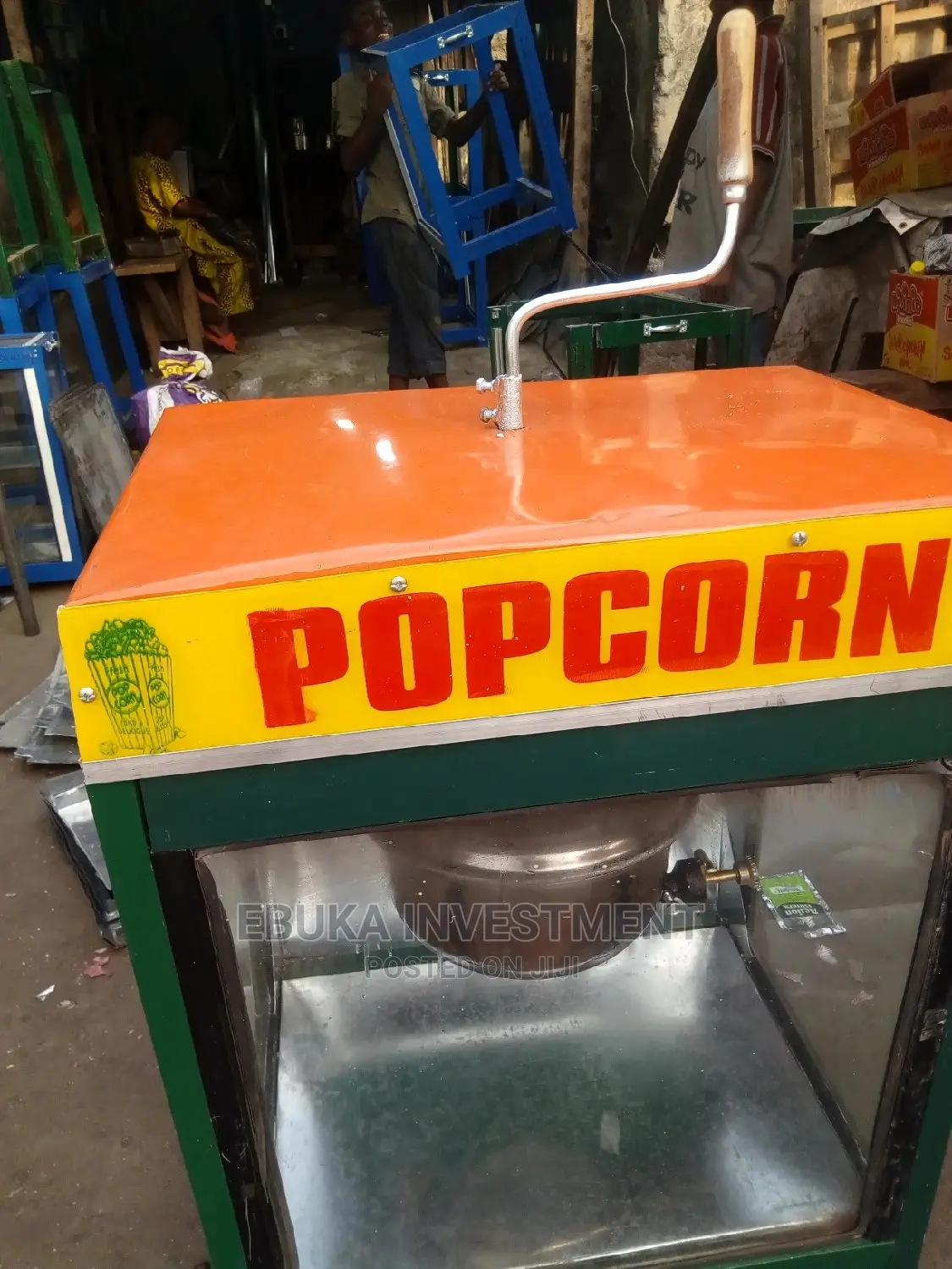 New Gas Popcorn Machine in Showglass 12