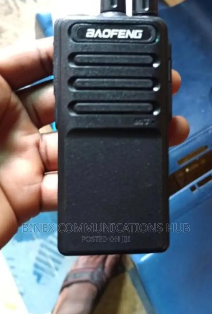 Baofeng V9 Handheld Radio