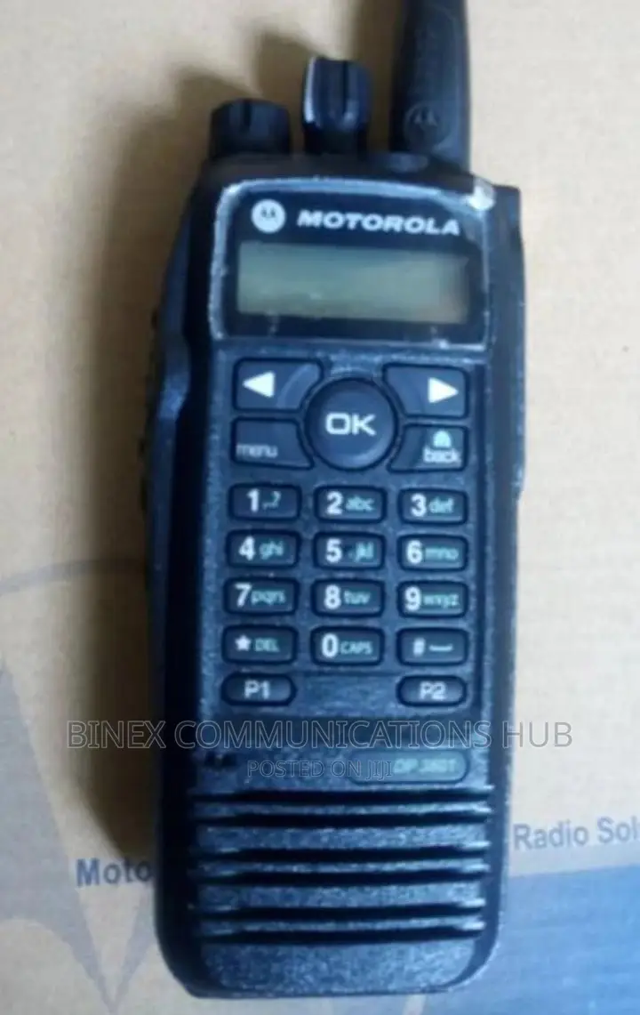 Motorola Dp3601 Walkie-Talkie