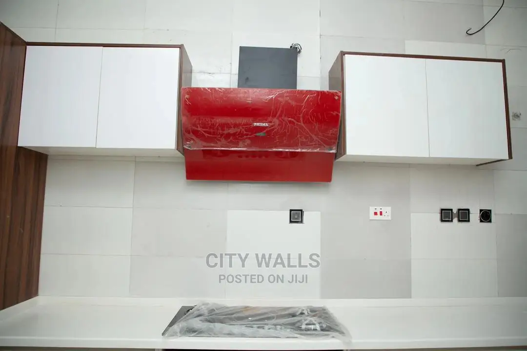 4bdrm Townhouse / Terrace in Spring Garden, Chevron for rent