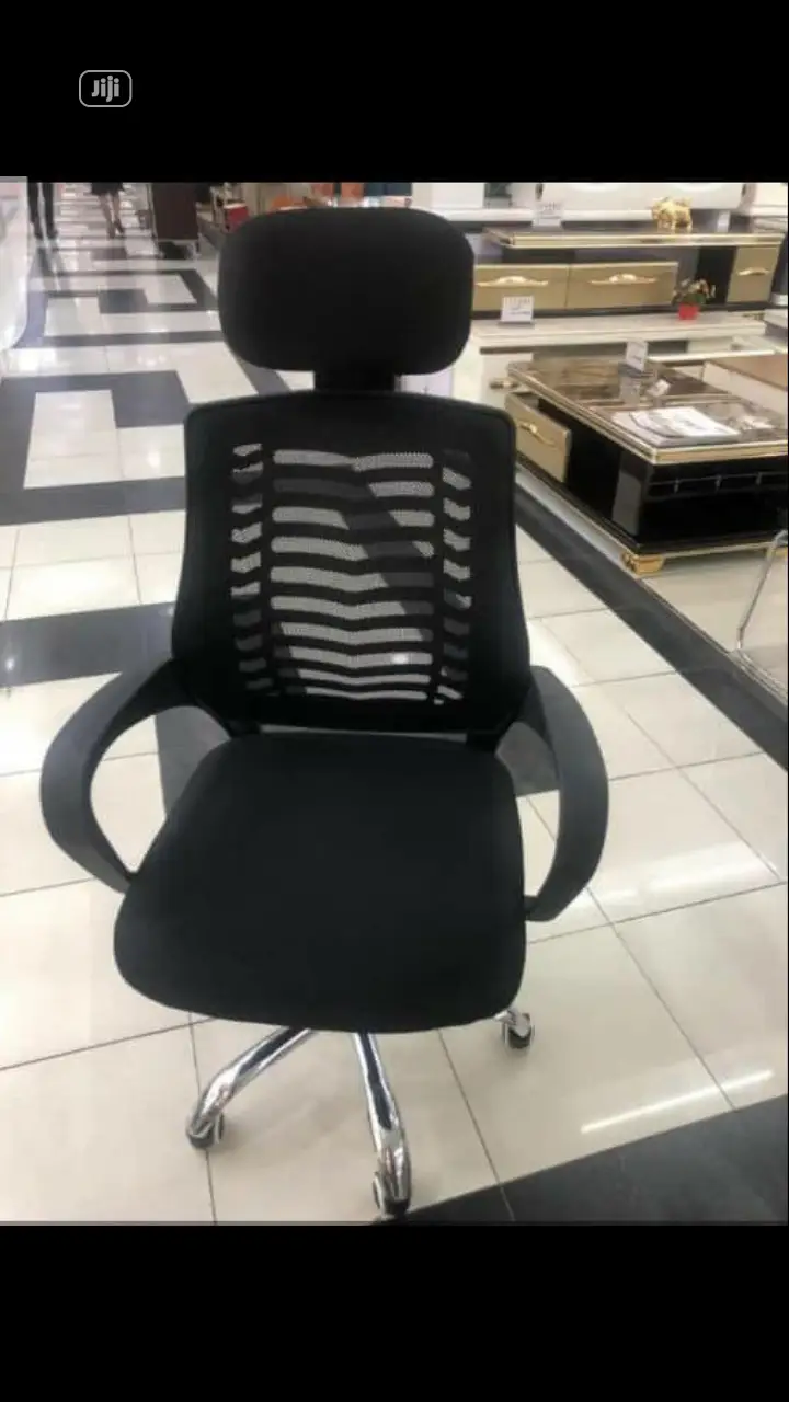 Office Fabric Swivel Chair With Headrest