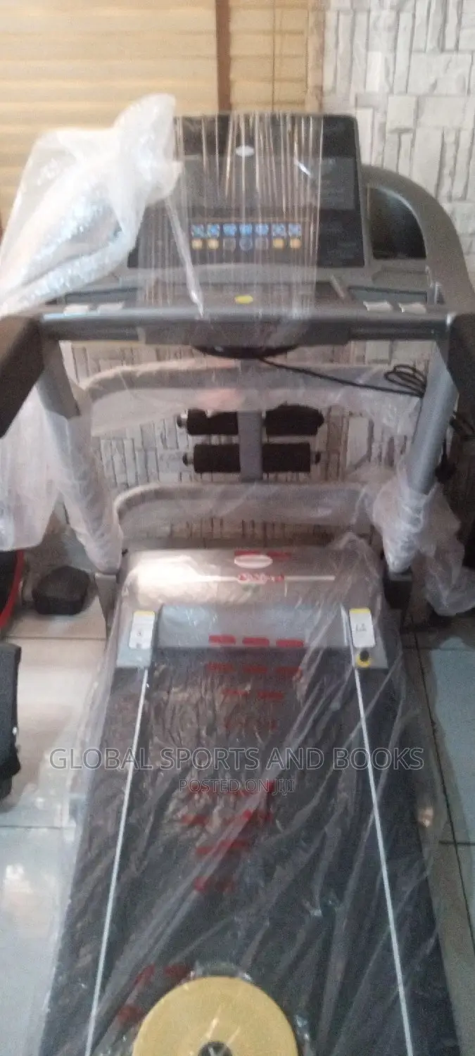 4hp Technofitness Treadmill