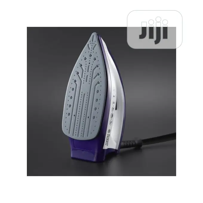 Russell Hobbs Steam Power 4.5 Bar Pressurized Steam Iron