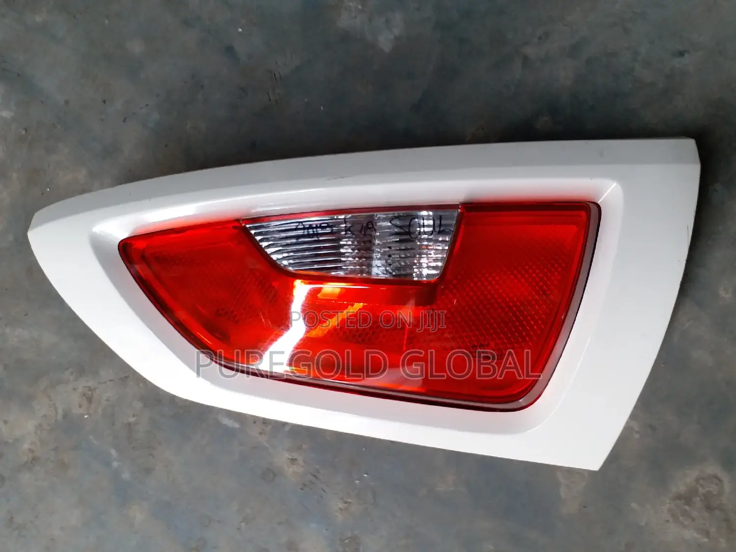 Kia Soul 2015 Model Rear Light